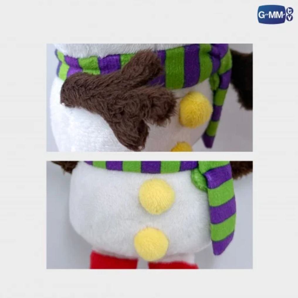 Pre-order - MOMO DOLL KEYCHAIN