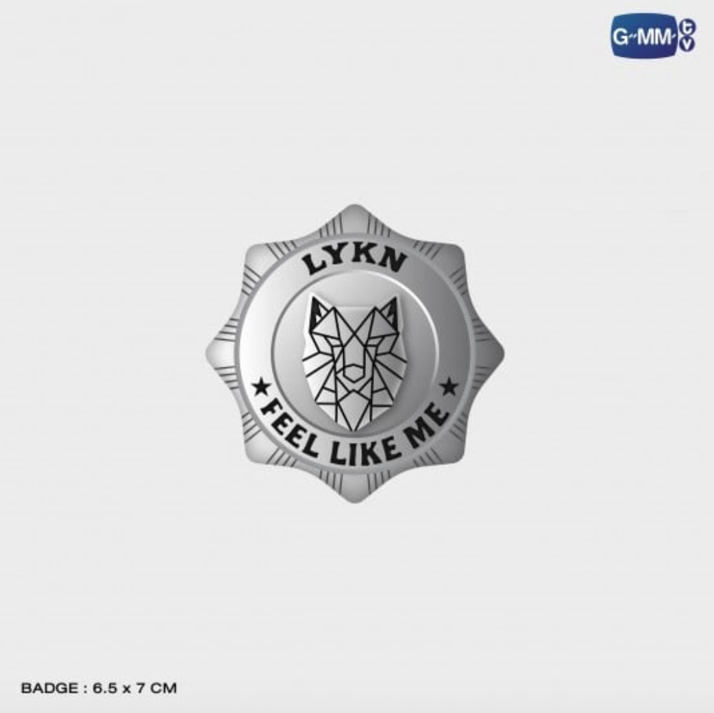 Badge - LYKN FEEL LIKE ME PHOTO SET